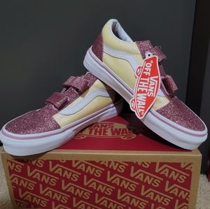 Brand New! VANS Kid Pink Glitter Two Tone Shoes - Size 2
